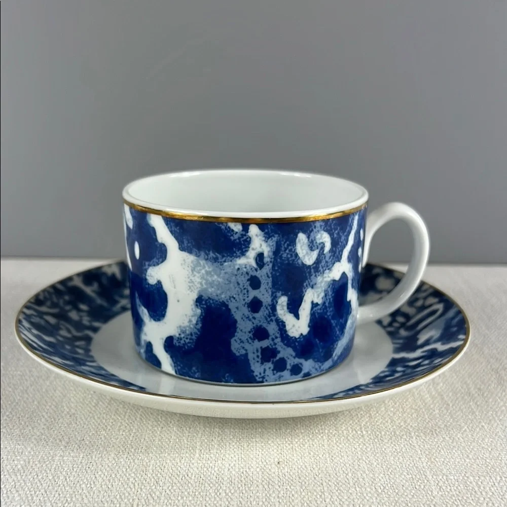 Ralph Lauren Blue and White Teacup and Saucer Set ROUND HILL Portugal